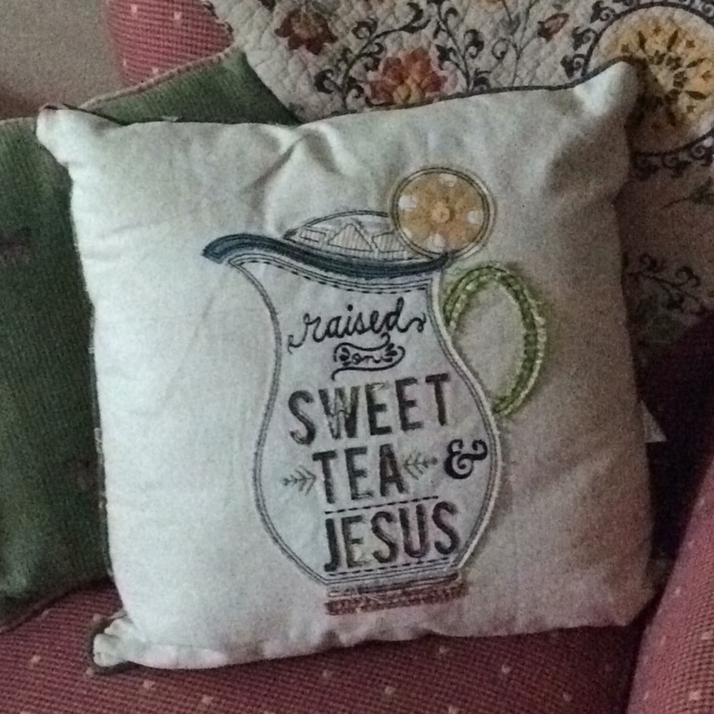 Throw pillow